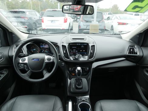 Used 2015 Ford Escape Titanium image 19