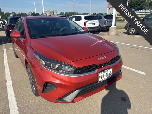 Used 2024 Kia Forte LXS FWD image 1