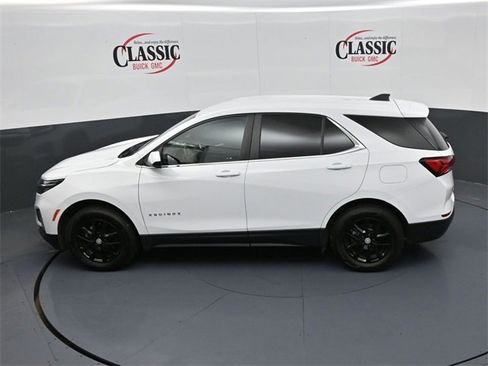 Used 2023 Chevrolet Equinox LT w/ LPO, Floor Liner Package image 18