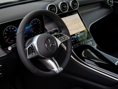 New 2026 Mercedes-Benz GLC 300 4MATIC image 15