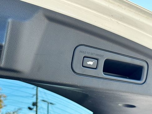 Used 2023 Acura MDX FWD w/ Technology Package image 39