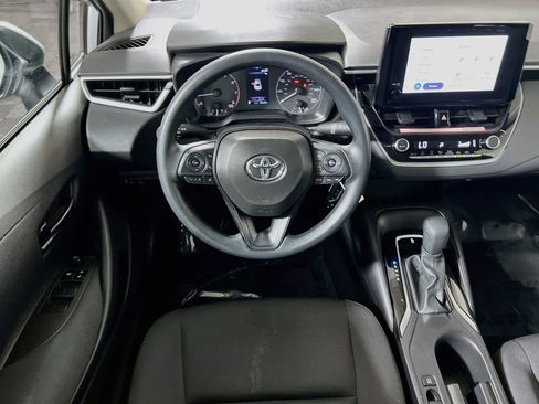 Certified 2025 Toyota Corolla LE FWD image 19