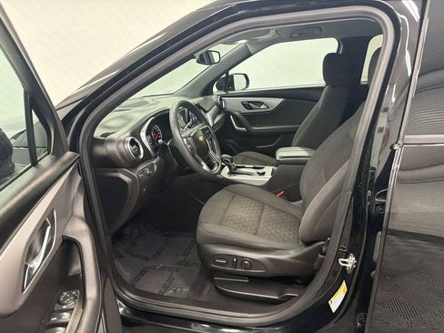 Used 2022 Chevrolet Blazer LT w/ Redline Edition FWD image 9