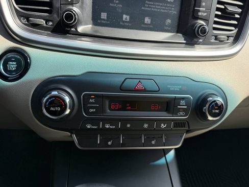 Used 2020 Kia Sorento S AWD/4WD image 24