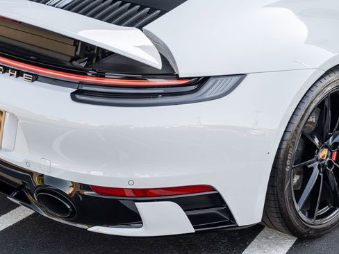 Used 2023 Porsche 911 Carrera S RWD image 14