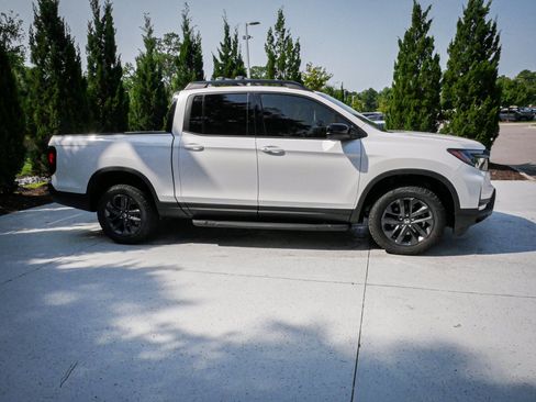 New 2026 Honda Ridgeline Sport image 11