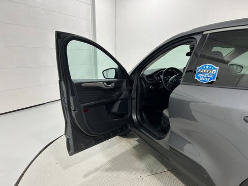 Used 2021 Ford Escape SE w/ Convenience Package image 22