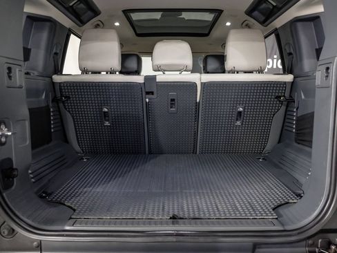 Used 2024 Land Rover Defender 110 S AWD/4WD image 49