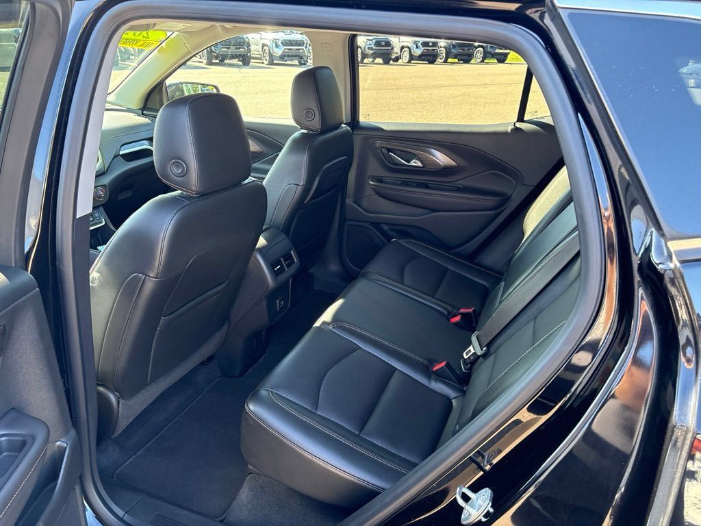 Used 2019 GMC Terrain SLT w/ Preferred Package AWD/4WD image 15