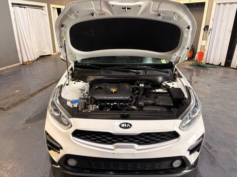 Used 2020 Kia Forte LXS FWD image 26