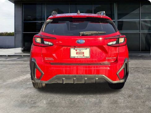 Certified 2025 Subaru Crosstrek 2.5i Limited w/ Crosstrek Mirror Package image 8
