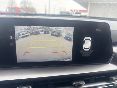 Used 2023 Kia Telluride S image 25