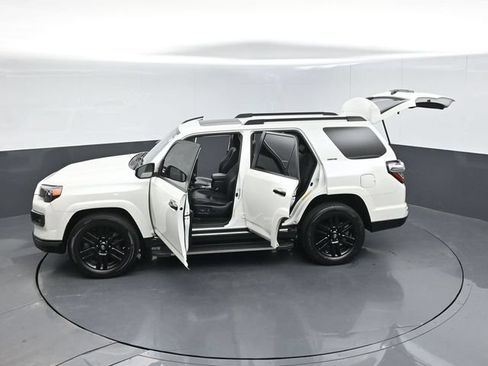 Used 2021 Toyota 4Runner Nightshade AWD/4WD image 57