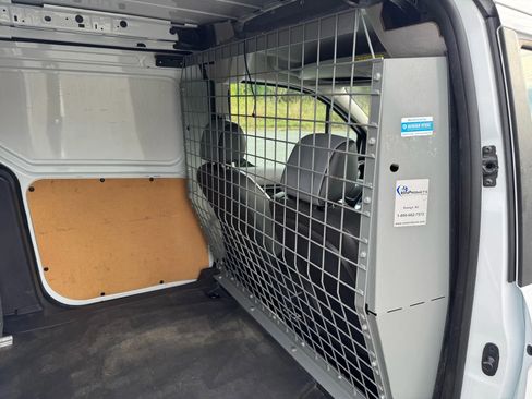 Used 2017 Ford Transit Connect XL image 19