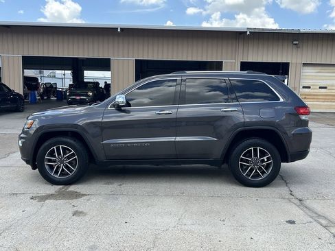 Used 2021 Jeep Grand Cherokee Limited w/ Trailer Tow Group IV AWD/4WD image 8
