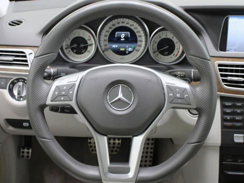 Used 2014 Mercedes-Benz E 350 Sedan w/ Premium 1 Package image 55