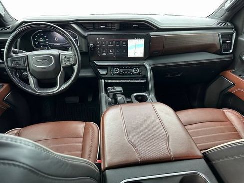 Used 2024 GMC Sierra 1500 Denali Ultimate AWD/4WD image 13