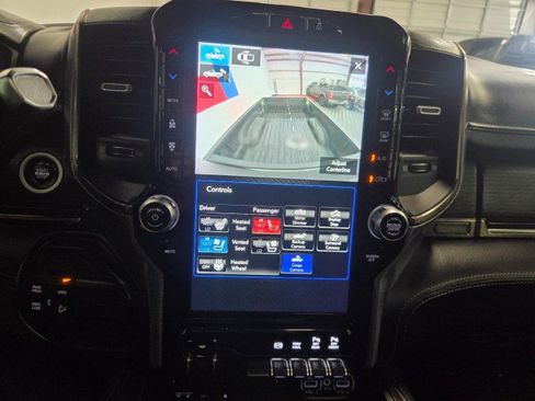 Used 2019 RAM 2500 Limited AWD/4WD image 65
