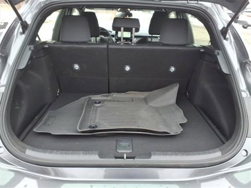 Used 2025 Toyota Corolla SE image 8