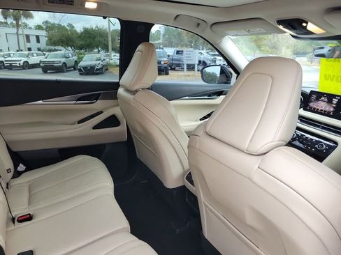 Used 2023 INFINITI QX60 Luxe image 31