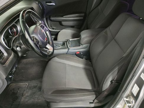 Used 2018 Dodge Charger SXT Plus image 5