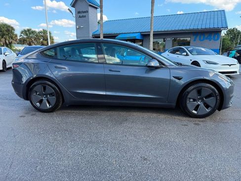 Used 2023 Tesla Model 3 Standard Range RWD image 4