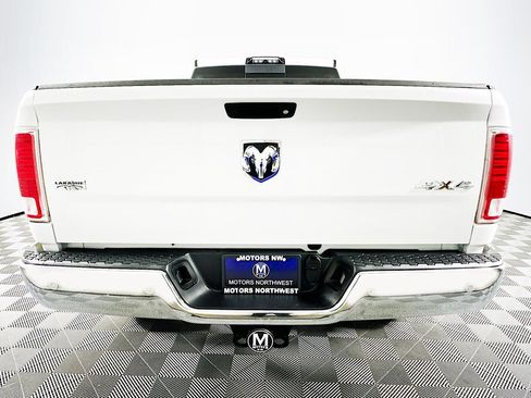 Used 2018 RAM 2500 Laramie w/ Convenience Group image 20