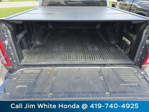Used 2022 Ford F150 Lariat w/ Equipment Group 502A High AWD/4WD image 12