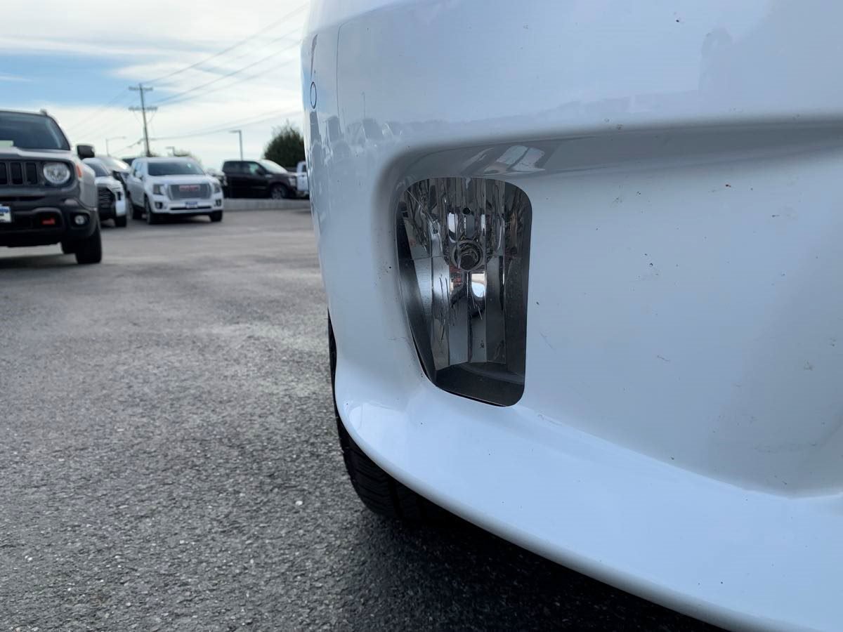 Used 2017 RAM 1500 Sport w/ Convenience Group AWD/4WD image 10