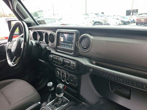 Certified 2021 Jeep Wrangler Unlimited Sport image 12