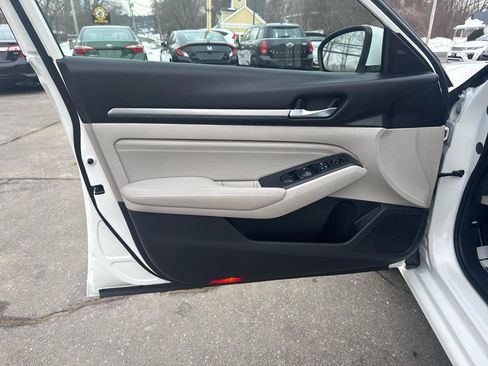 Used 2019 Nissan Altima 2.5 SL image 19