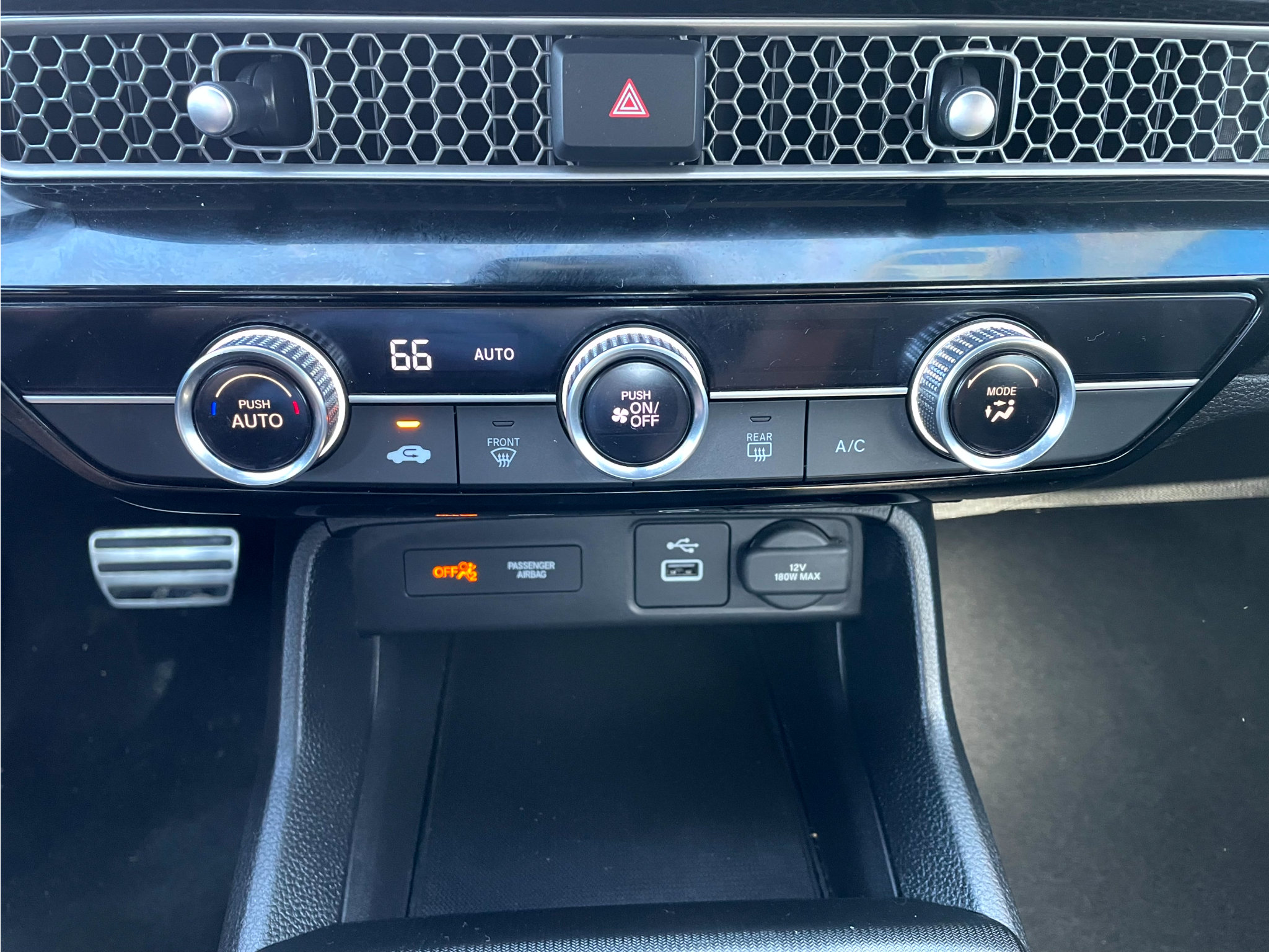 Certified 2024 Honda Civic Sport image 18