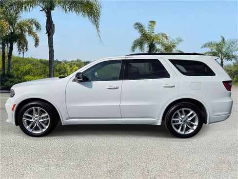 Certified 2024 Dodge Durango GT RWD image 2