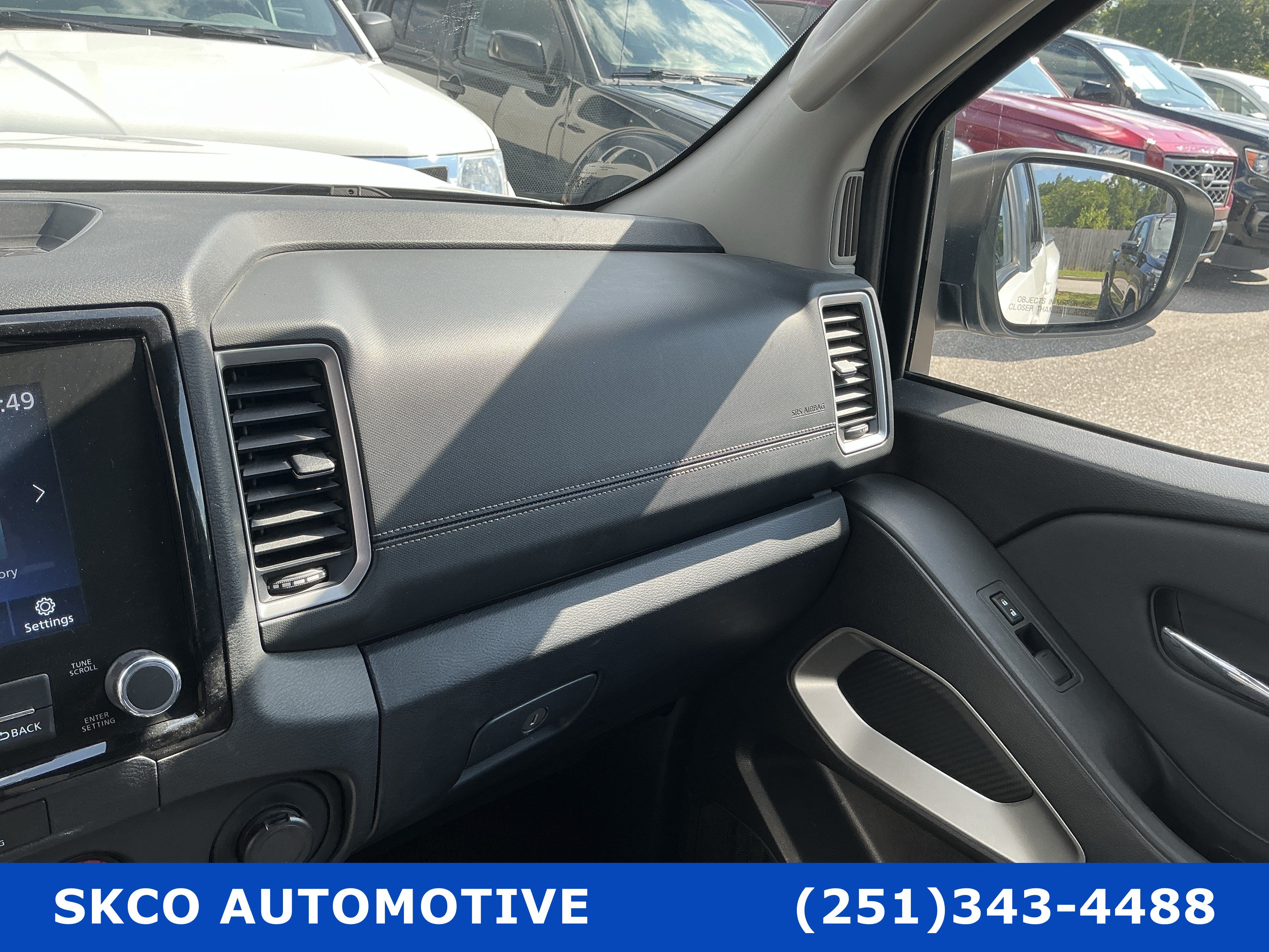 Used 2022 Nissan Frontier SV AWD/4WD image 24