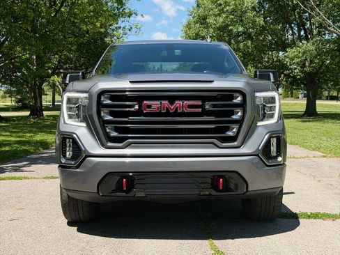 Used 2021 GMC Sierra 1500 AT4 AWD/4WD image 2