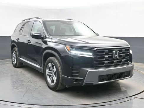 Used 2026 Honda Pilot EX-L image 2