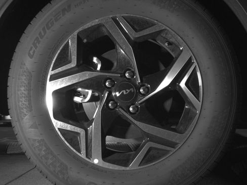 Used 2025 Kia Sportage LX FWD image 18
