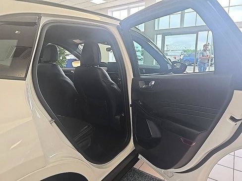 Used 2023 Ford Escape ST-Line w/ Tech Pack #1 AWD/4WD image 35