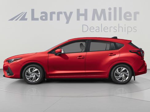 Used 2025 Subaru Impreza 2.0i AWD/4WD image 3