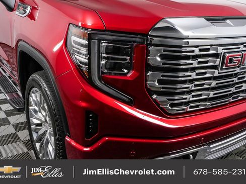 Used 2023 GMC Sierra 1500 Denali w/ Technology Package image 35