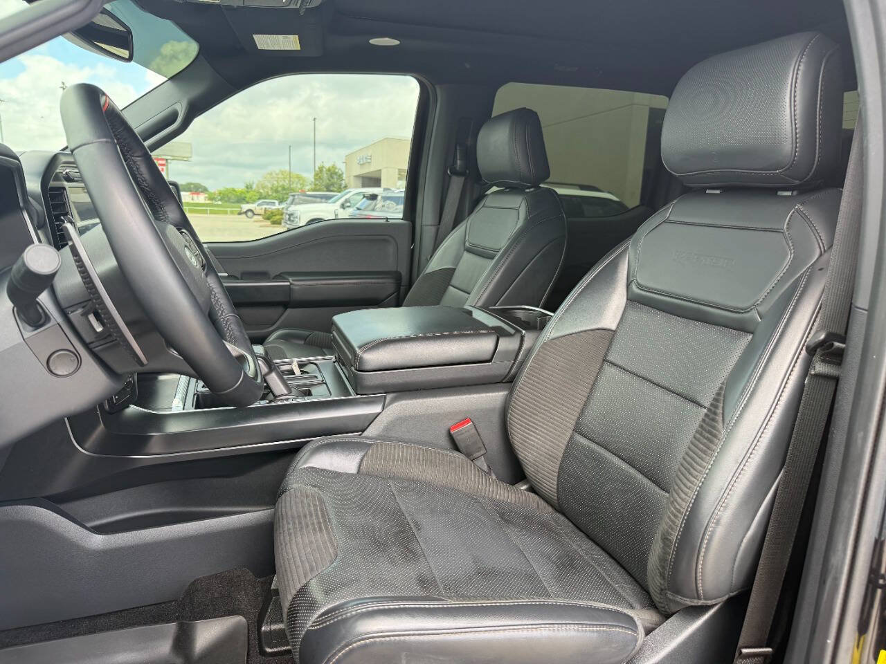 Used 2023 Ford F150 Raptor w/ Raptor Carbon Fiber Package AWD/4WD image 9