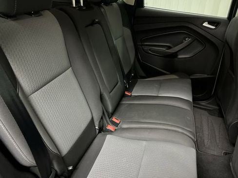 Used 2019 Ford Escape SE image 26