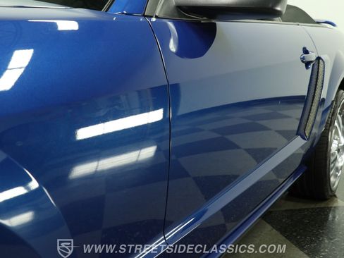 Used 2009 Ford Mustang GT RWD image 22