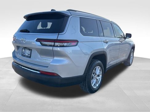 Used 2022 Jeep Grand Cherokee L Laredo w/ Luxury Tech Group I image 7