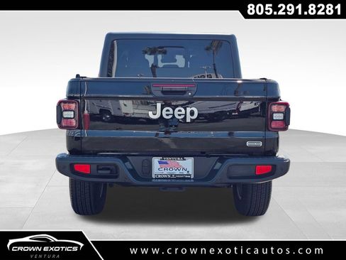 Used 2022 Jeep Gladiator Overland w/ Safety Group AWD/4WD image 6