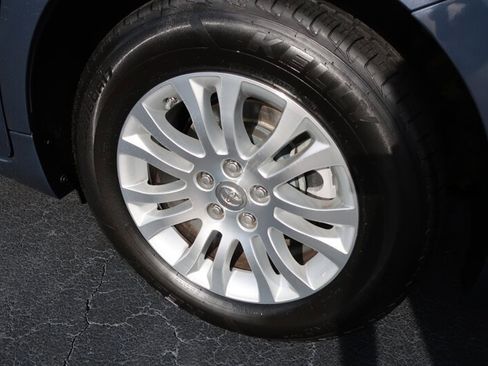 Used 2015 Toyota Sienna XLE Premium image 37