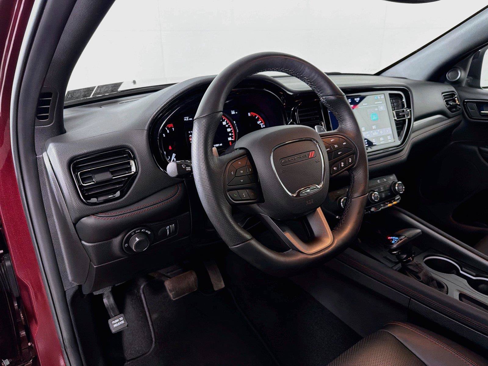 Used 2025 Dodge Durango GT AWD/4WD image 16
