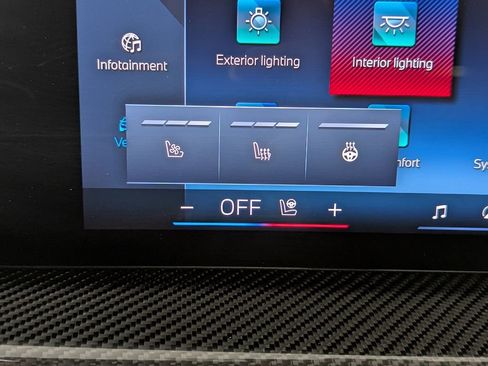 Used 2024 BMW X6 M60i w/ Dynamic Handling Package image 23