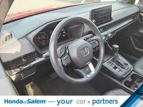 Used 2023 Honda CR-V Sport Touring image 2