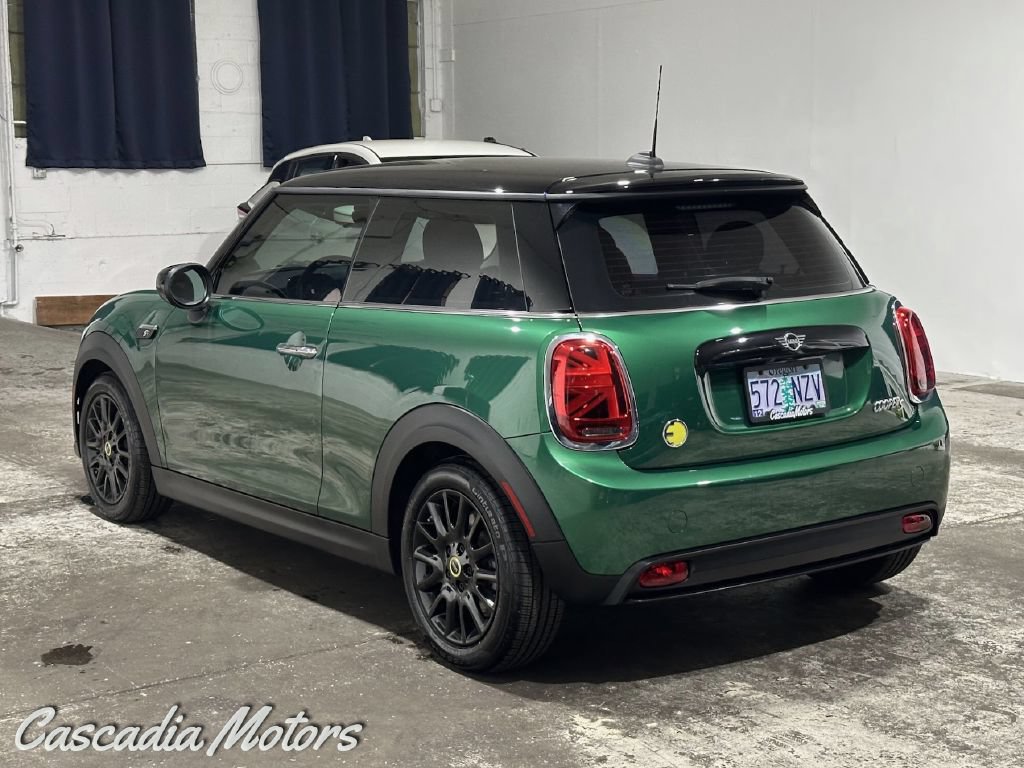 Used 2022 MINI Cooper SE FWD image 7